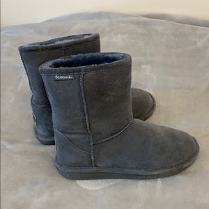 BearPaw “Ugg” Booties